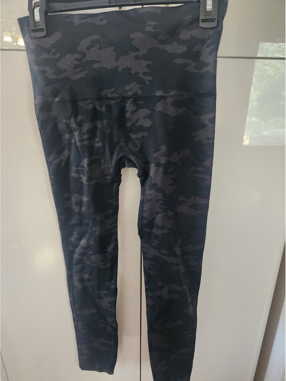 Spanx Women's Black Camo High-Waisted Leggings Size L - Picture 1 of 2